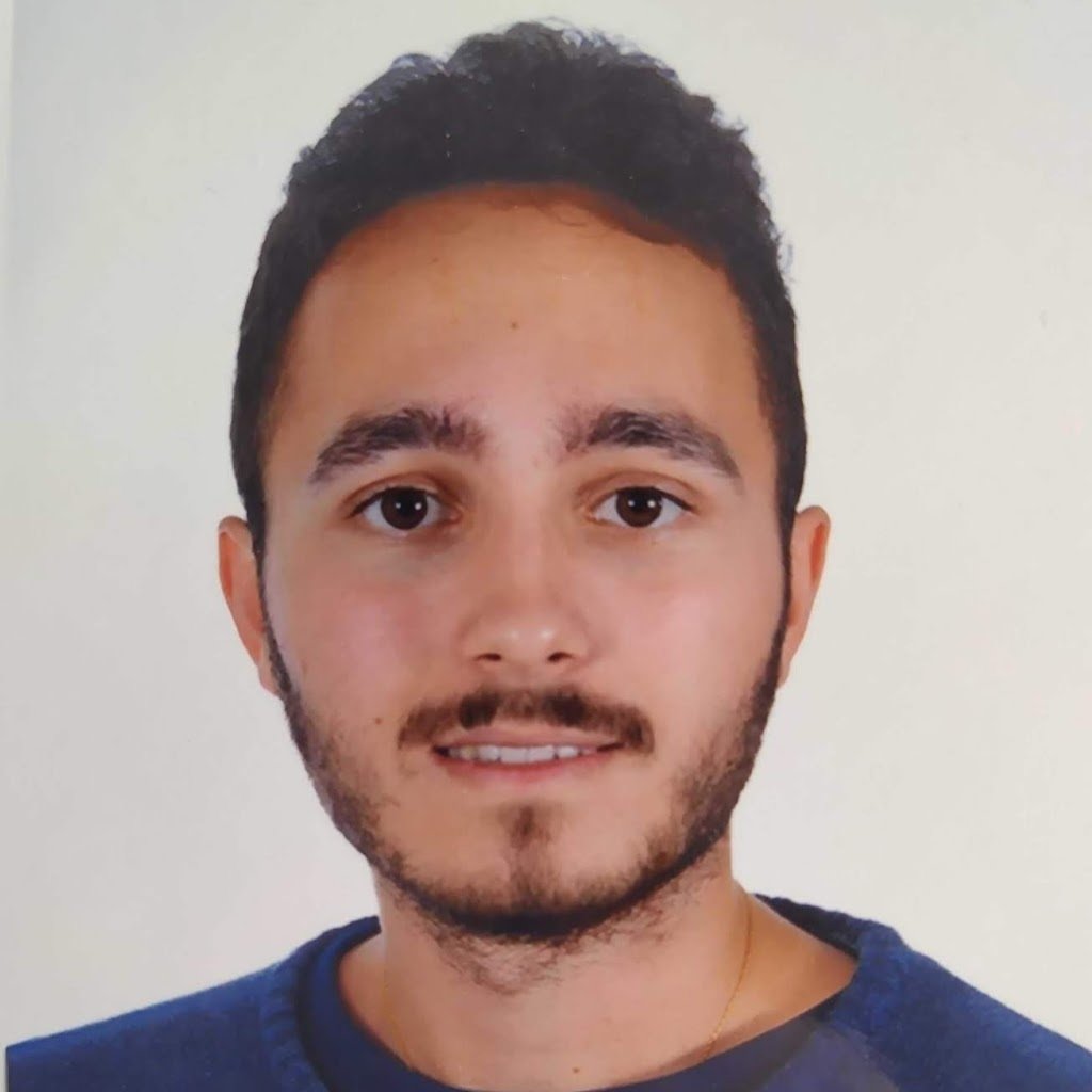 Avatar of Roberto O.