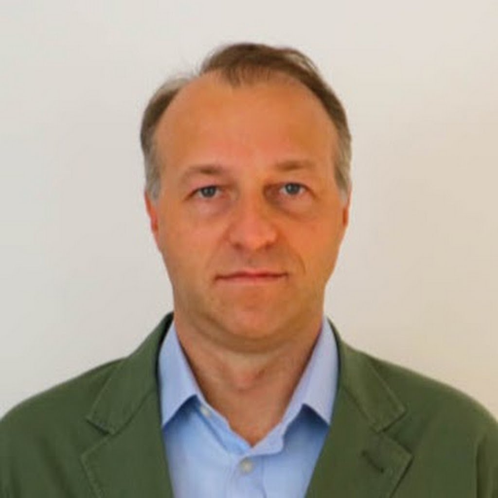 Avatar of Denis A.