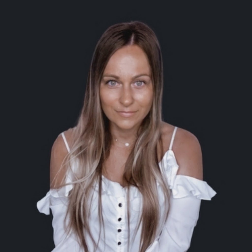 Avatar of Julia M.