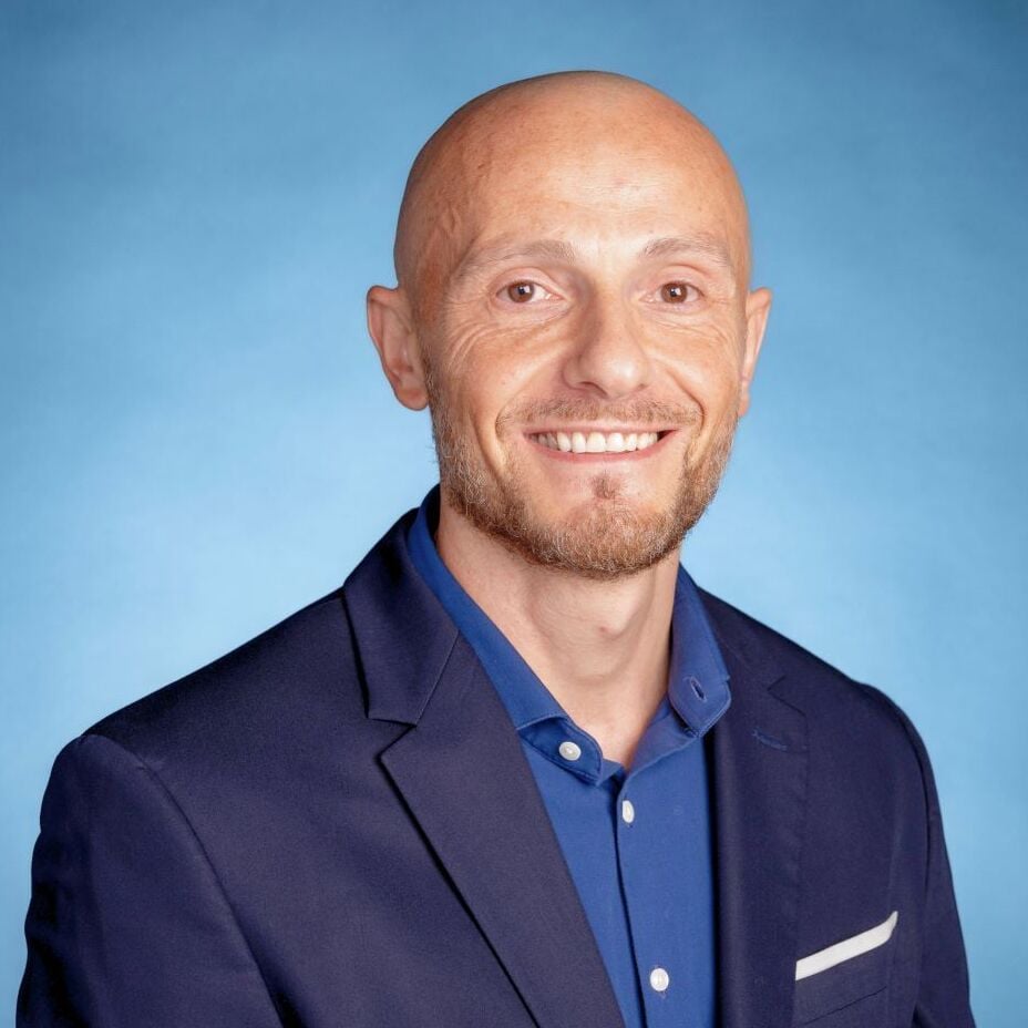 Avatar of Alex B.