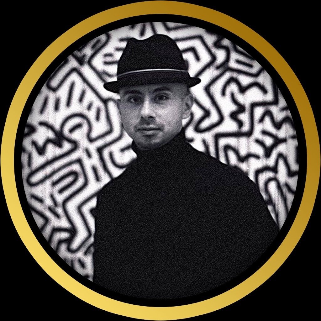 Avatar of Lee D.