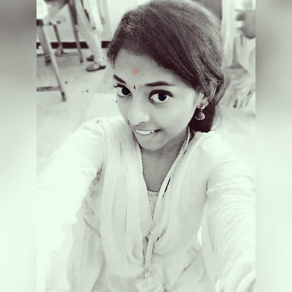 Avatar of abarna k.