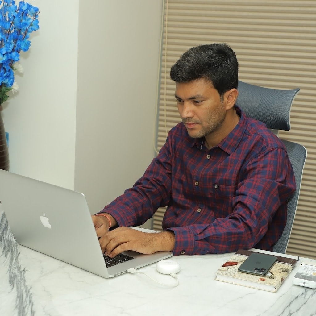 Avatar of Mehul M.