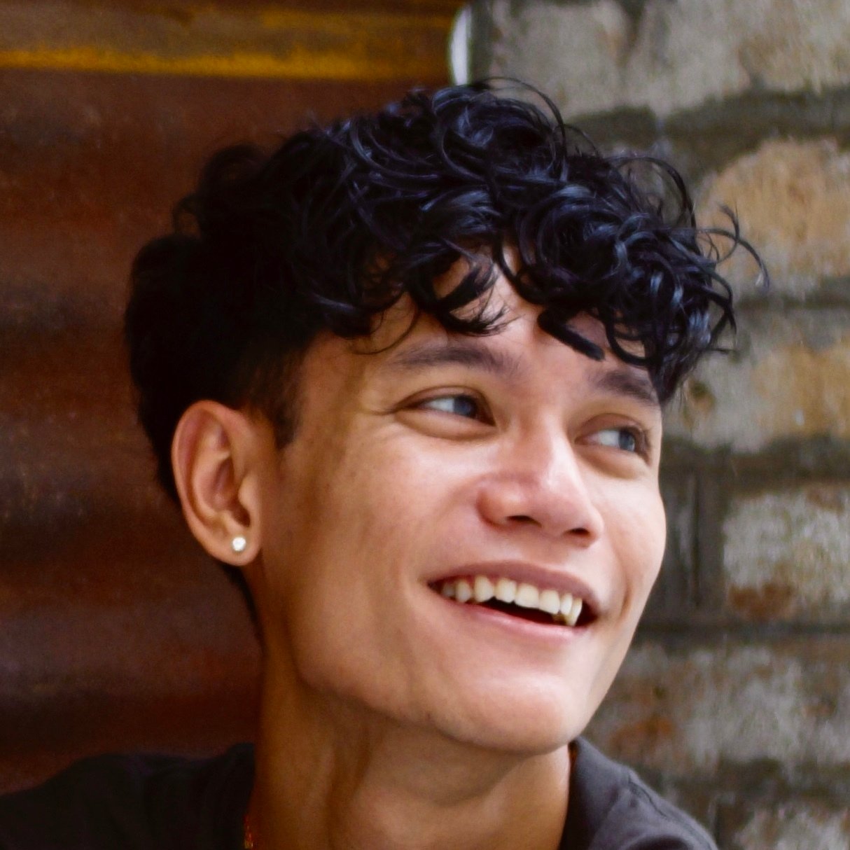 Avatar of Alex