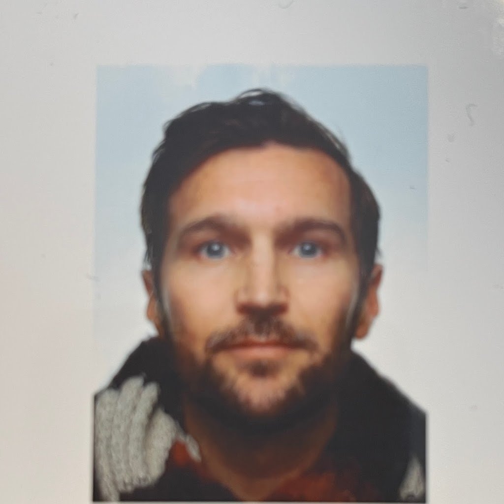 Avatar of Lars D.