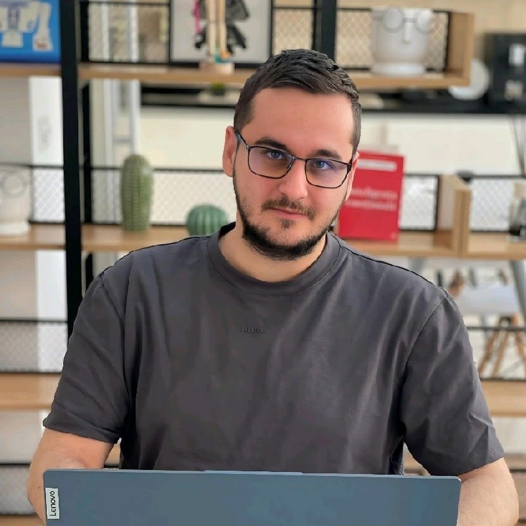 Avatar of Iulian D.