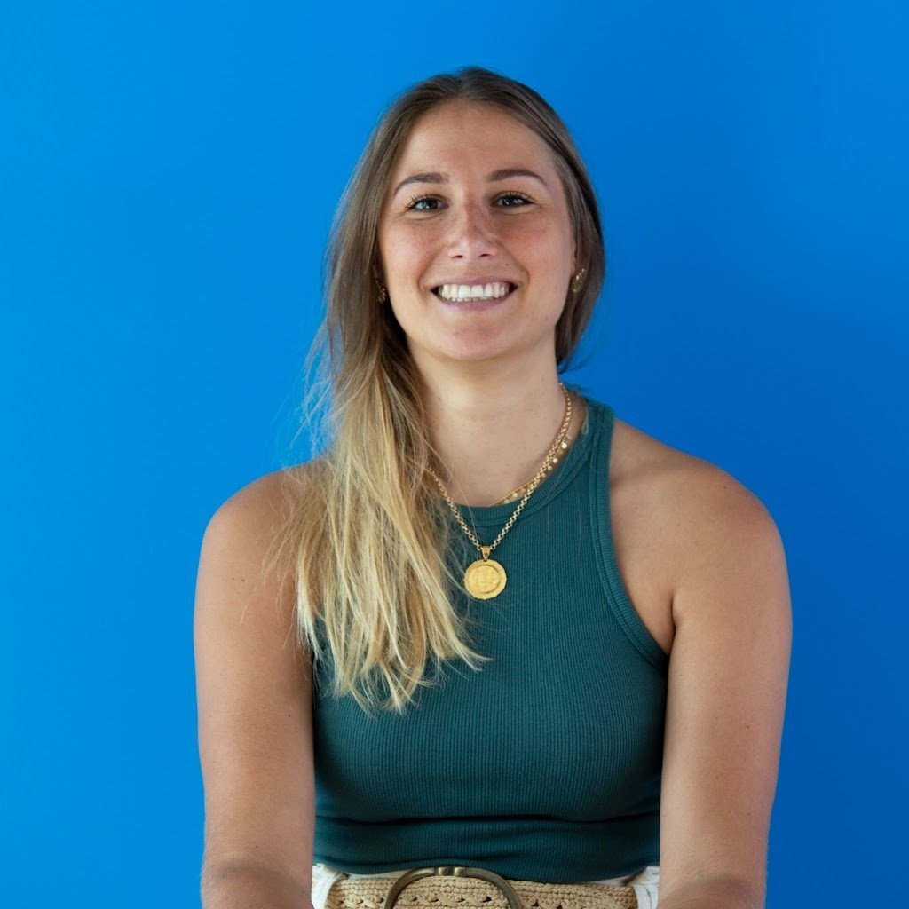 Avatar of Naomi Follet