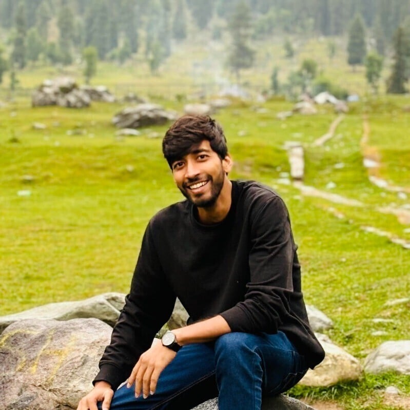 Avatar of Dev