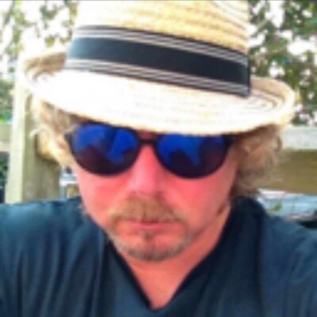 Avatar of Warren M.