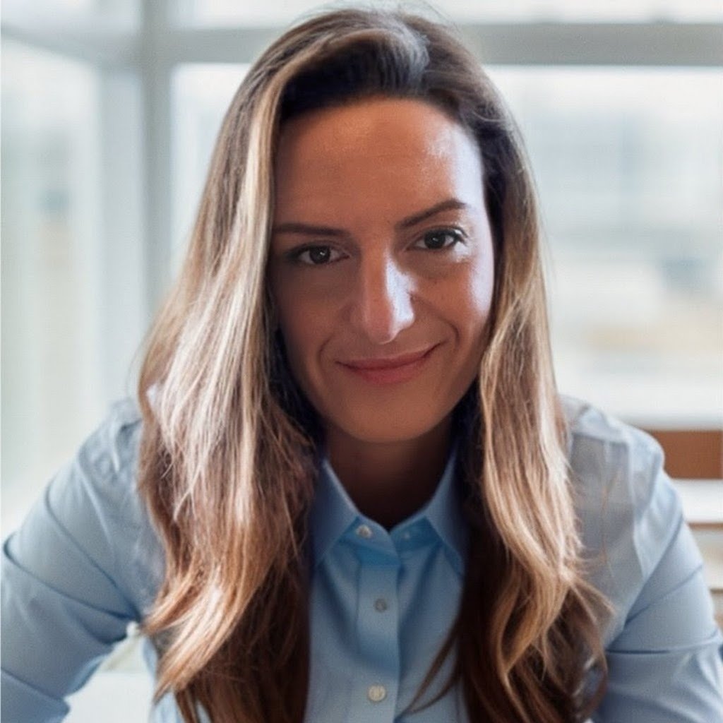 Avatar of Ayse G.