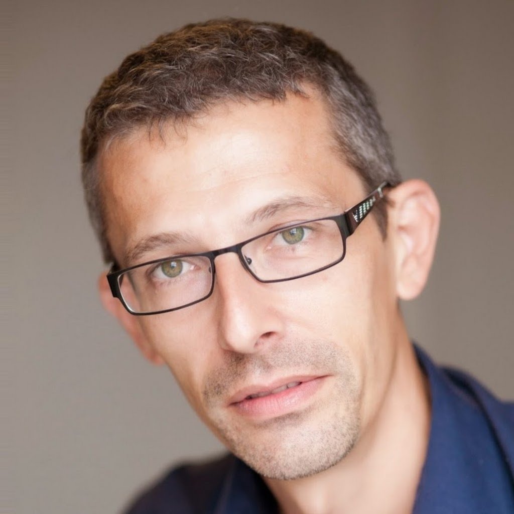 Avatar of Yan Paquis