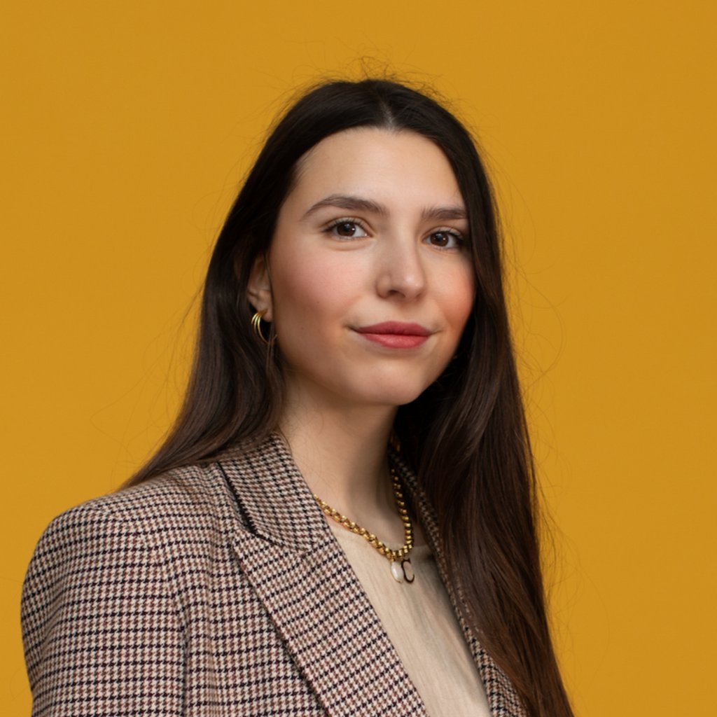 Avatar of Chloé Side