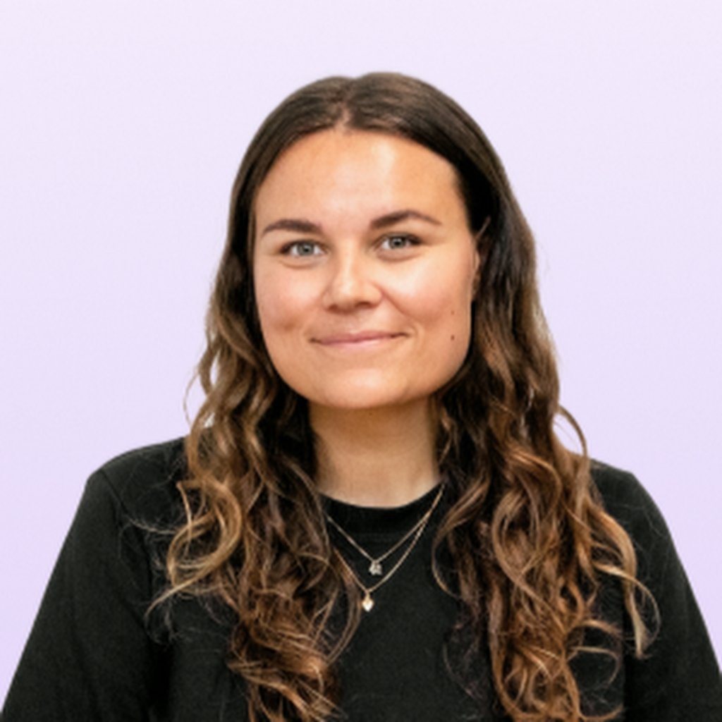Avatar of Julie R.
