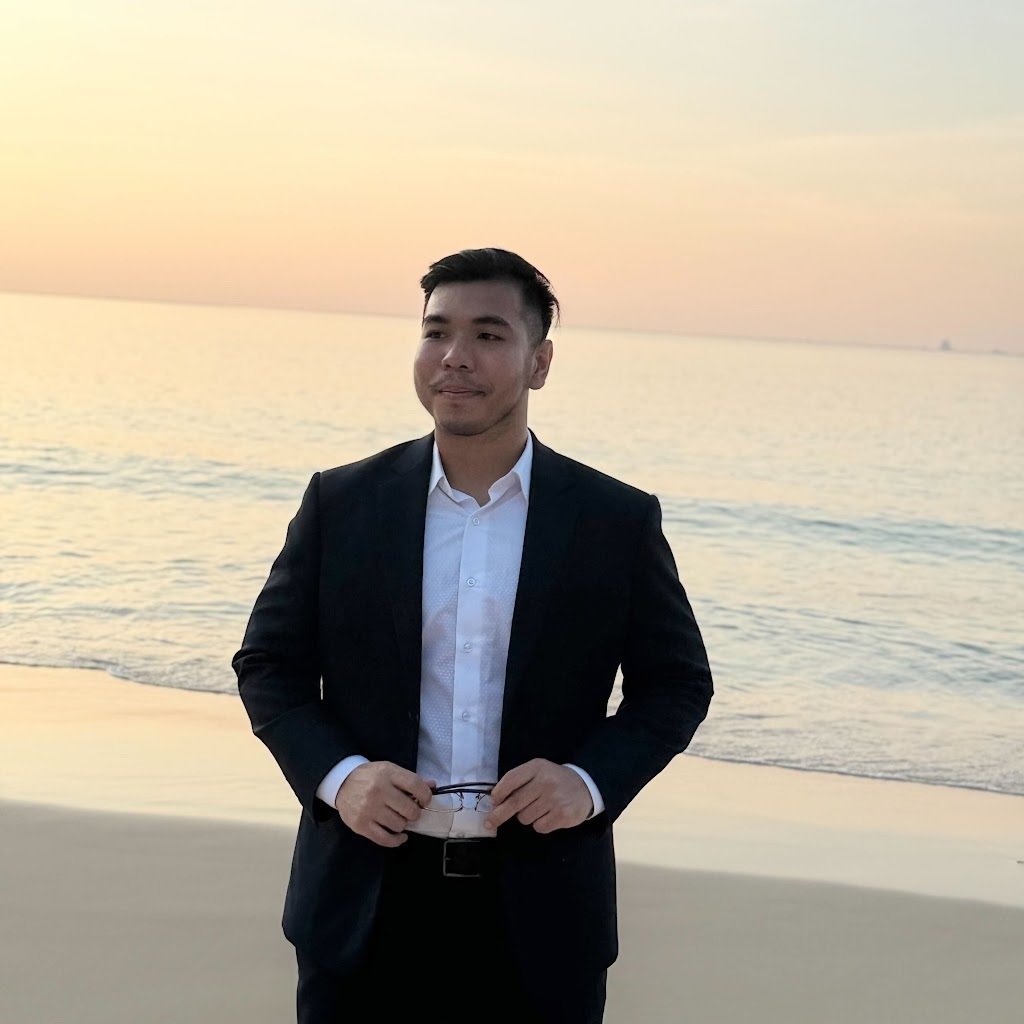 Avatar of Aung T.