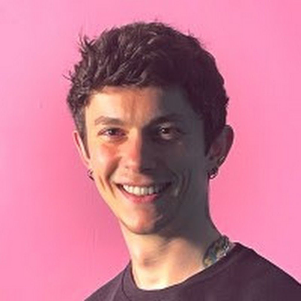 Avatar of Antoine Latrille