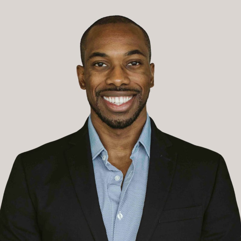 Avatar of Larry R.