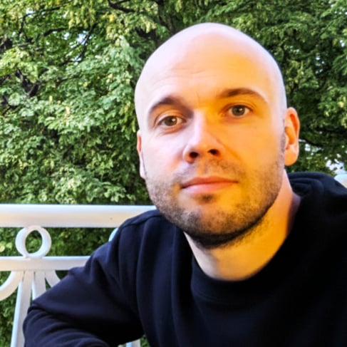 Avatar of Edgar T.