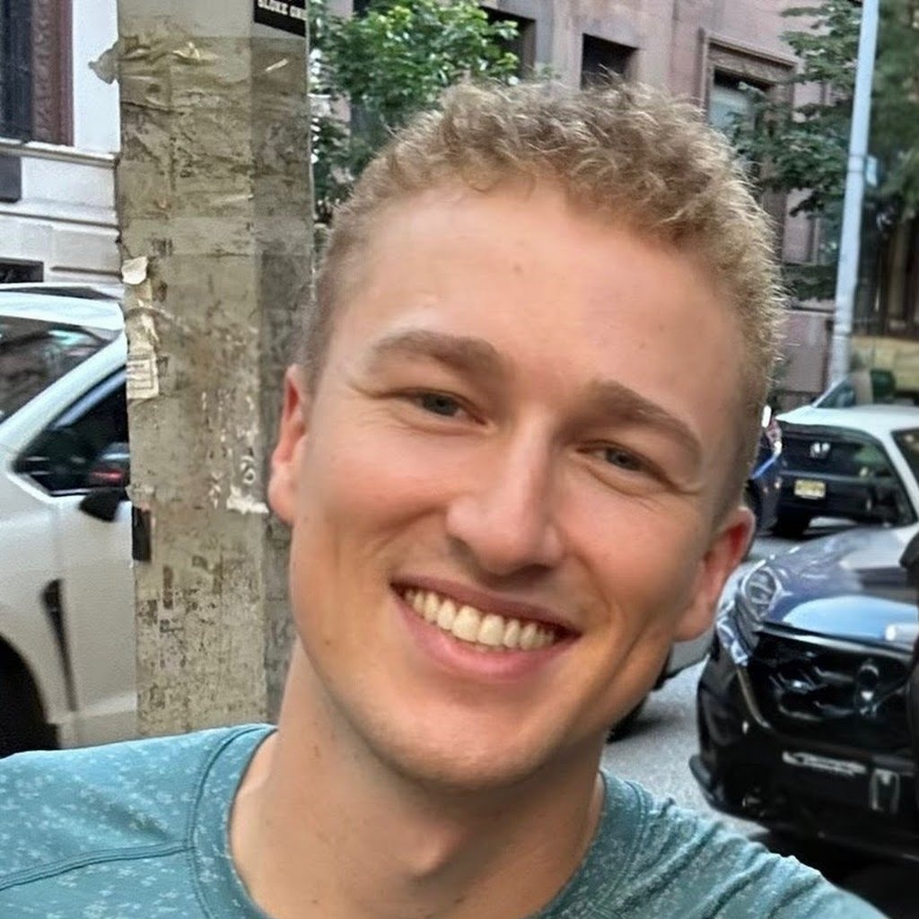 Avatar of Jordan Knott