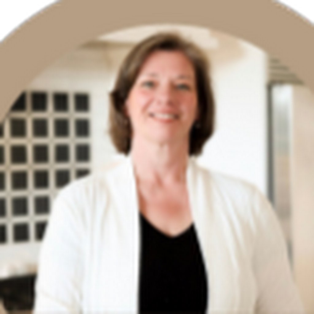 Avatar of Lynne L.