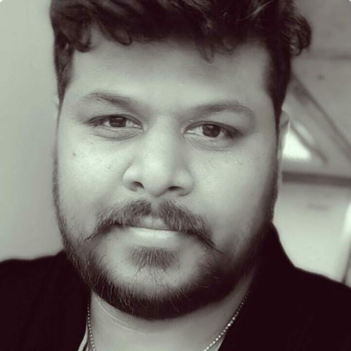 Avatar of Naveen Y.