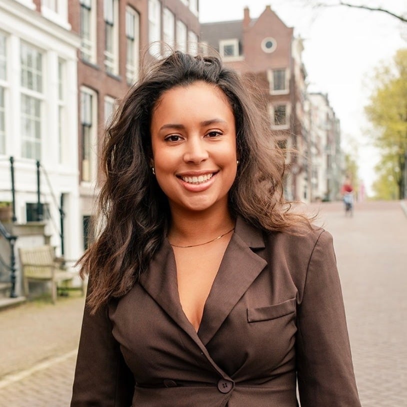 Avatar of Charmaine L.