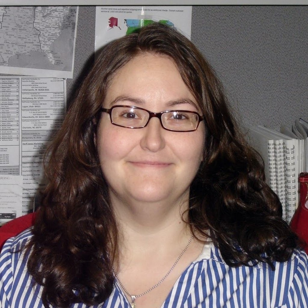 Avatar of Beth Nelson