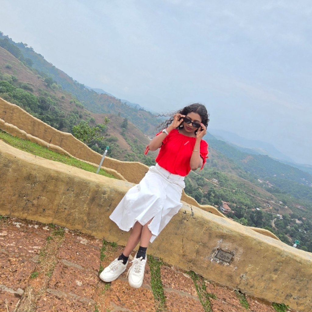 Avatar of Indhu