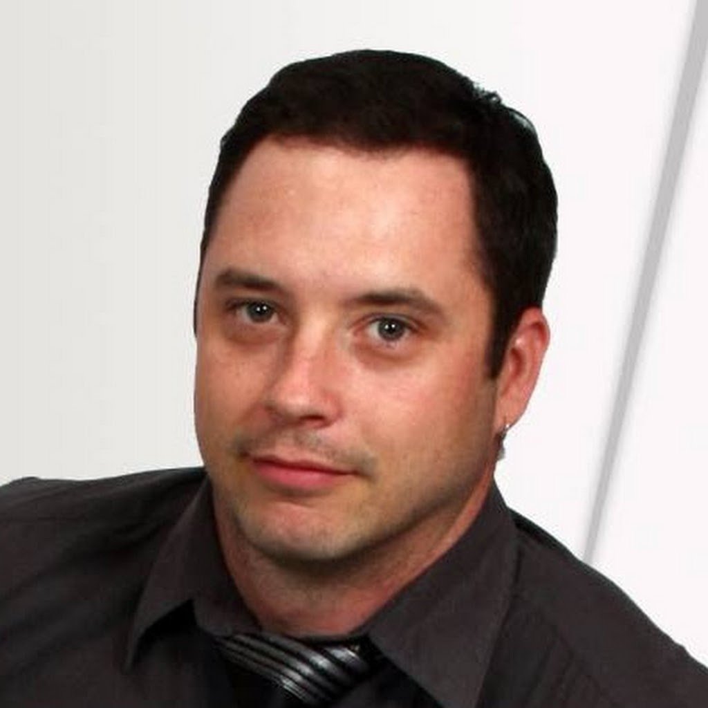 Avatar of Derek Iwasiuk