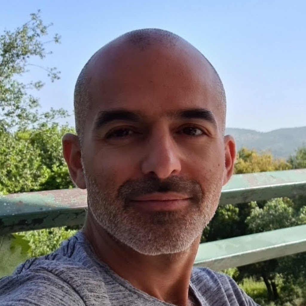 Avatar of Ari L.
