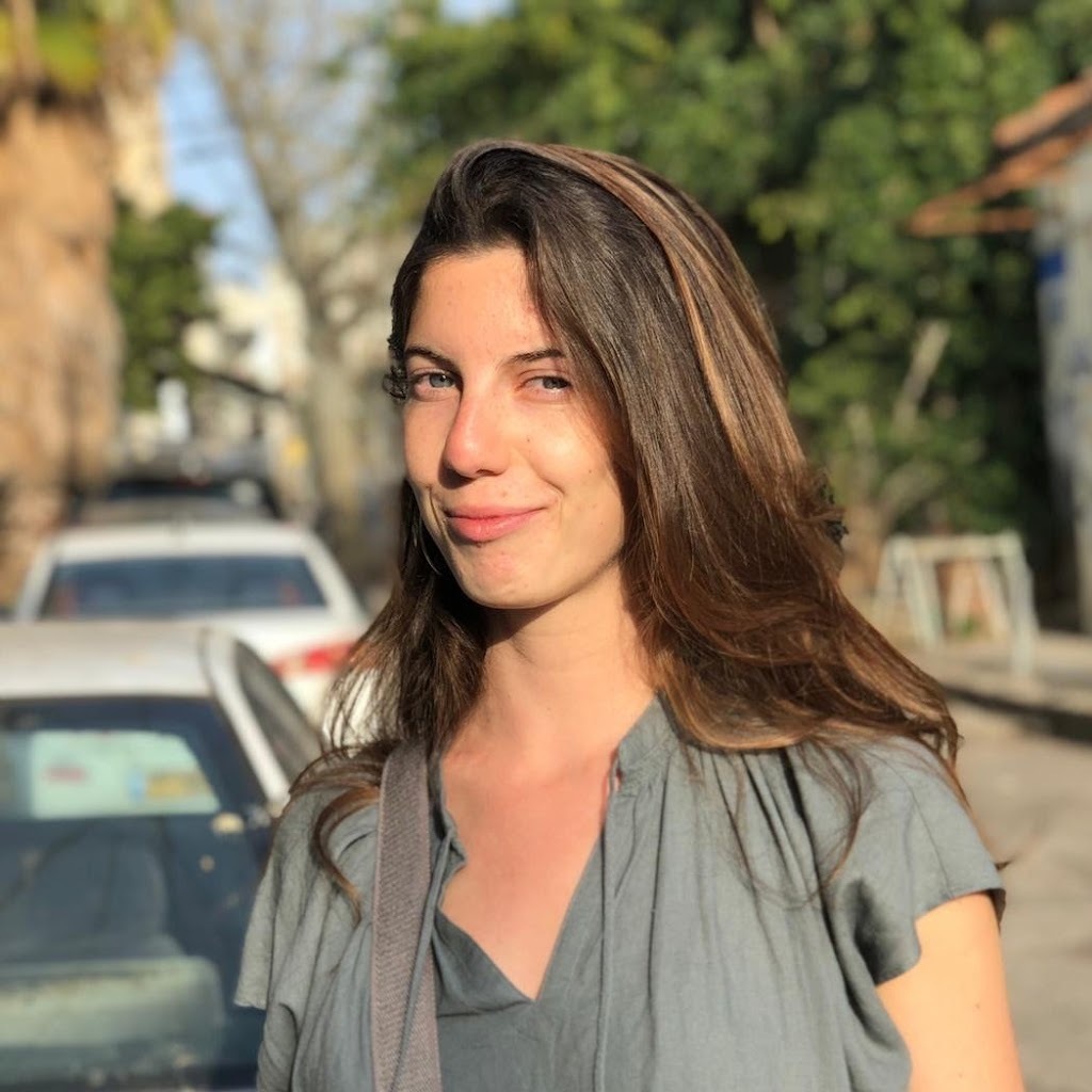 Avatar of Maya B.