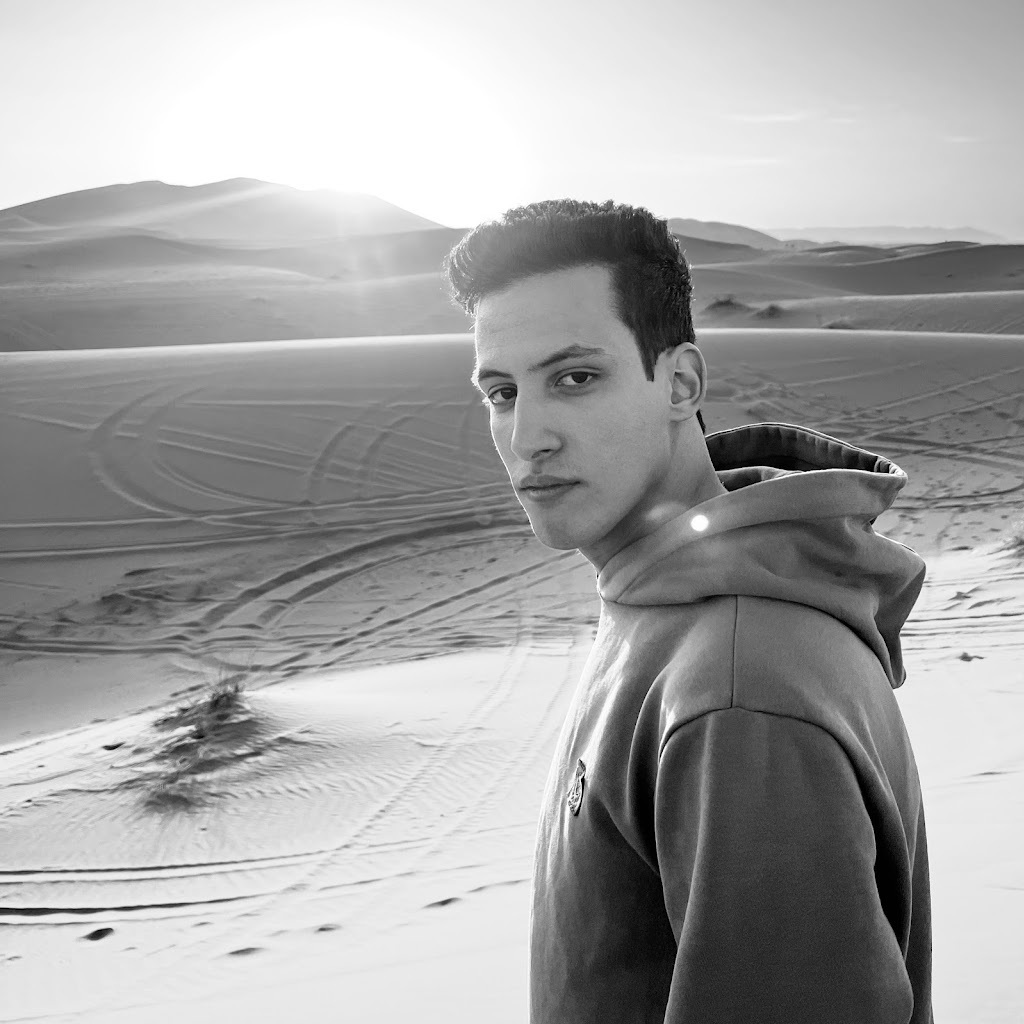 Avatar of Younes r.