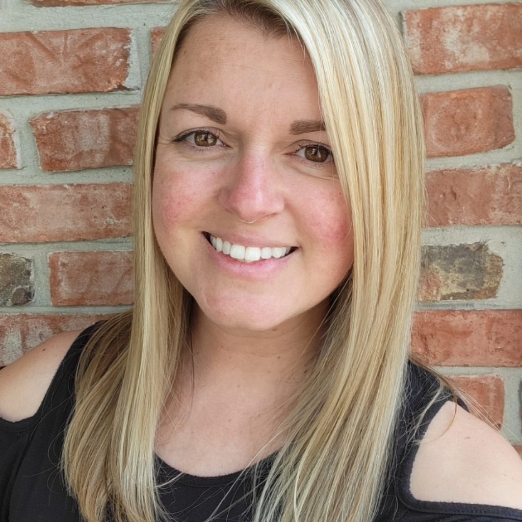 Avatar of Marie Elliott