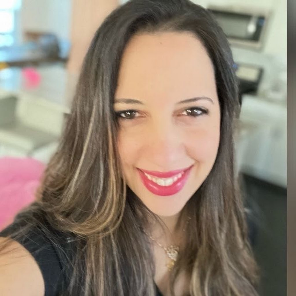 Avatar of Valerie R.