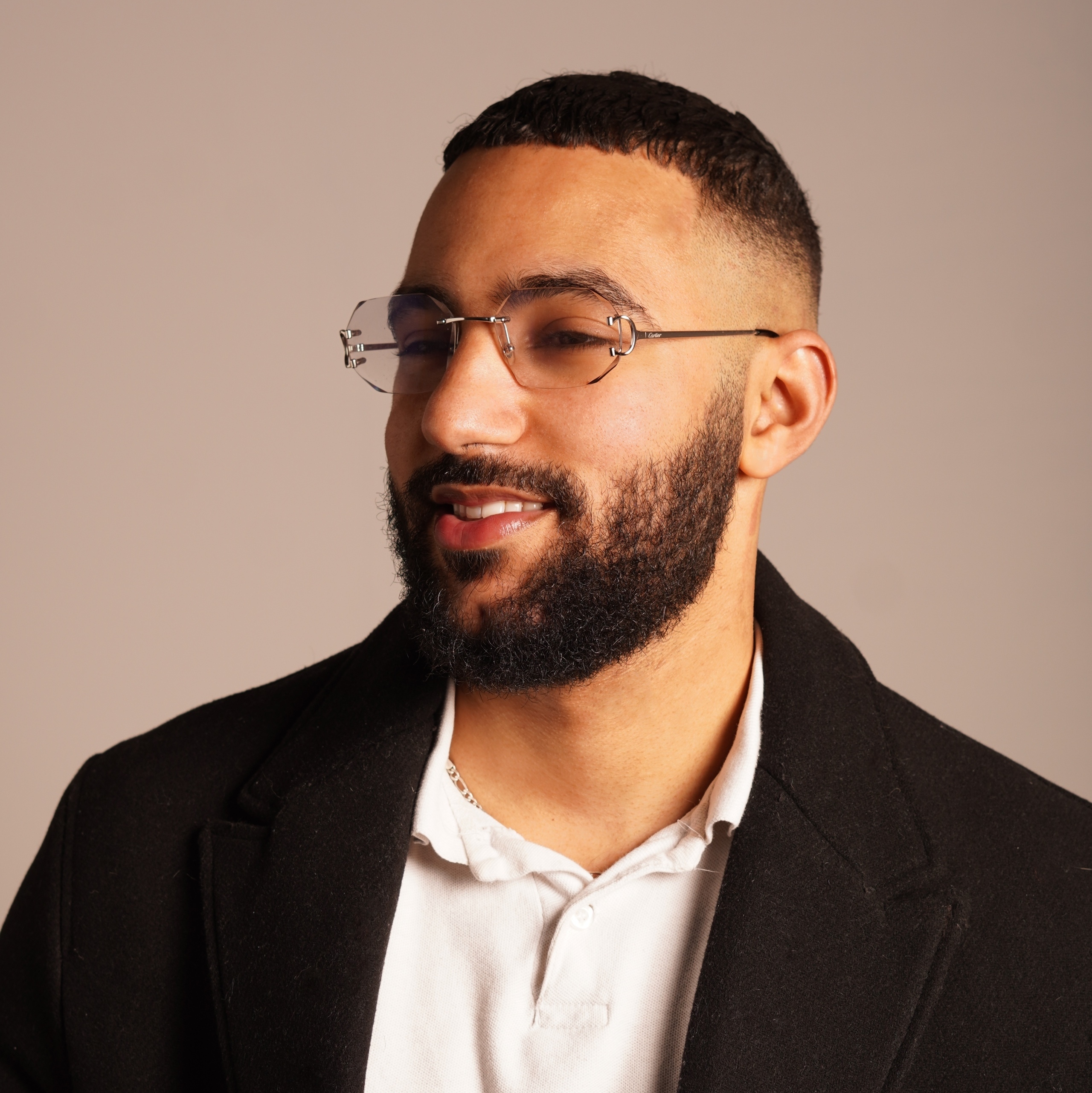 Avatar of Yasien