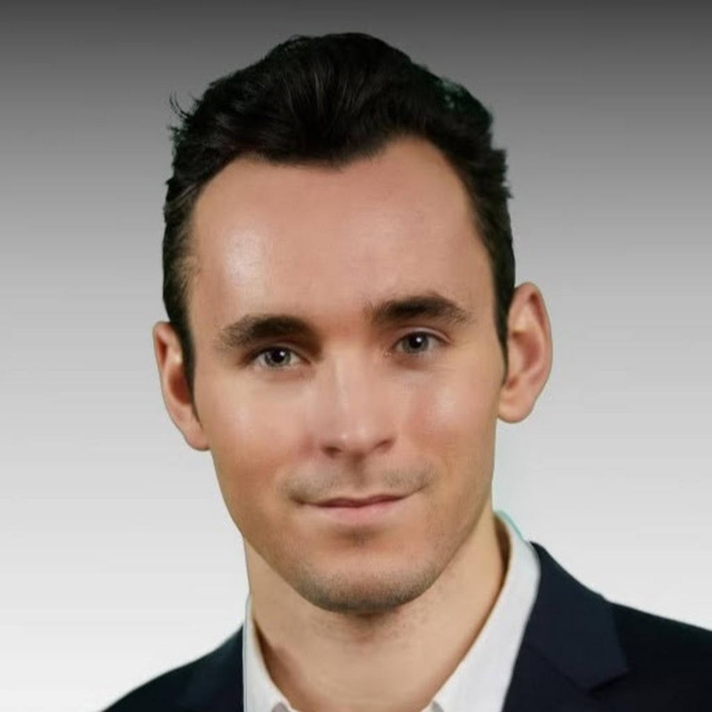 Avatar of Case V.