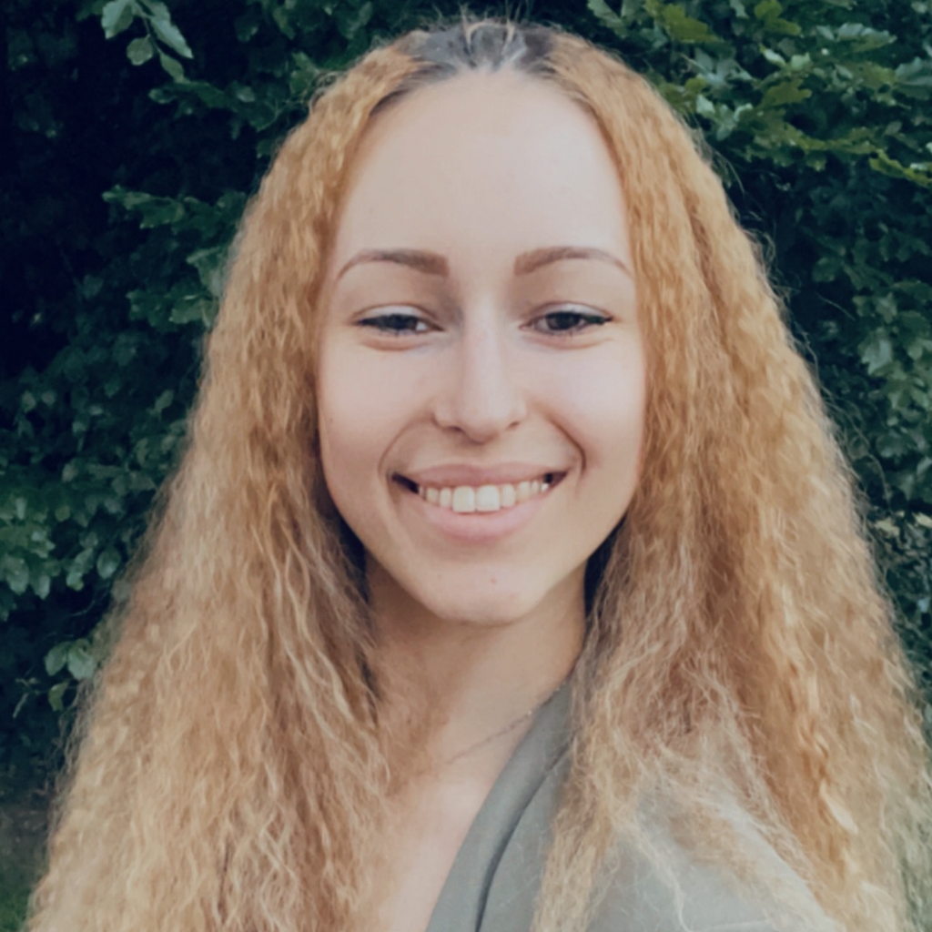 Avatar of Nela L.