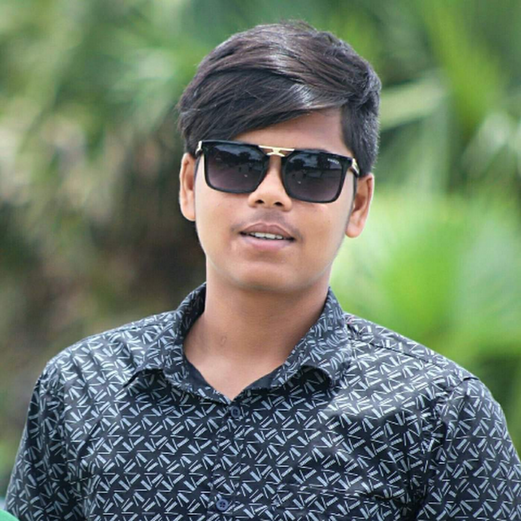 Avatar of mh t.