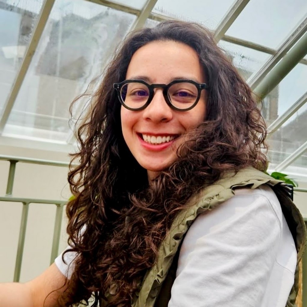 Avatar of Juanita