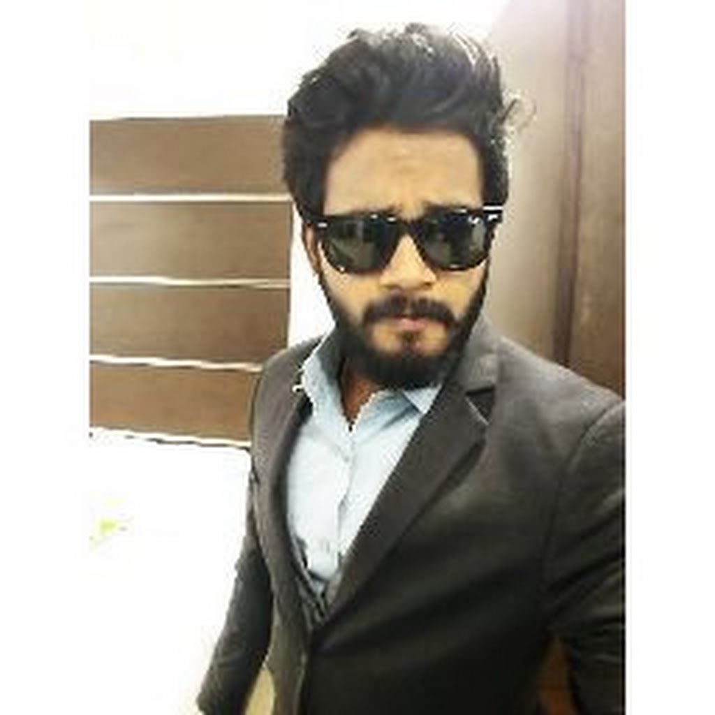 Avatar of Karthick V.