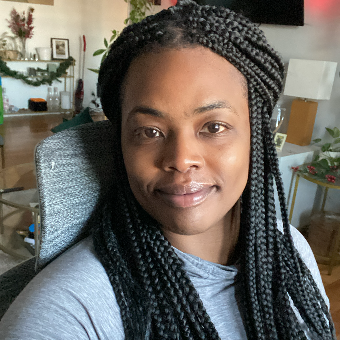 Avatar of Joy Holmes