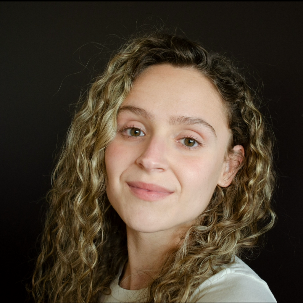 Avatar of Mia Gallardo
