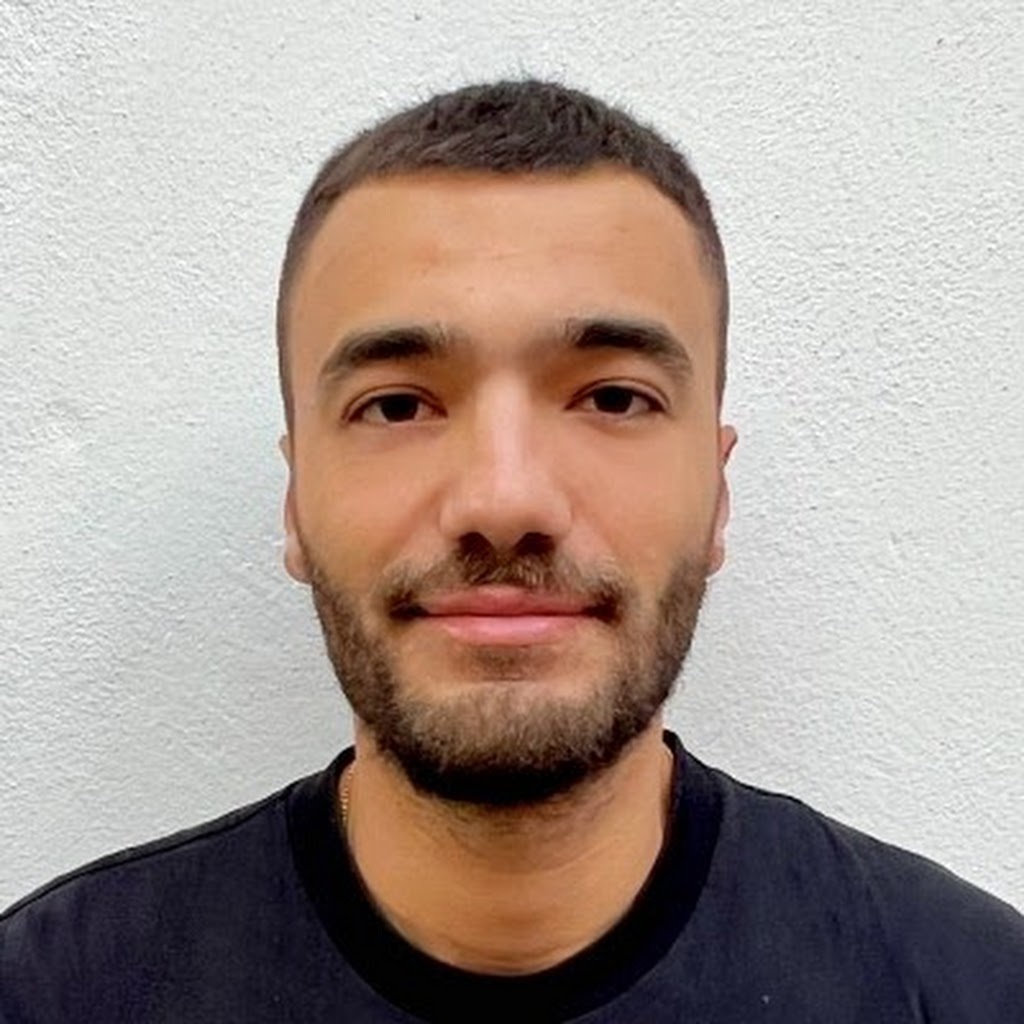 Avatar of Alberto F.