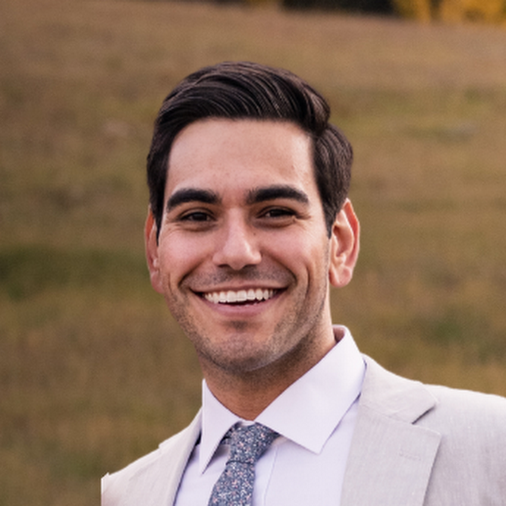 Avatar of Alex R.