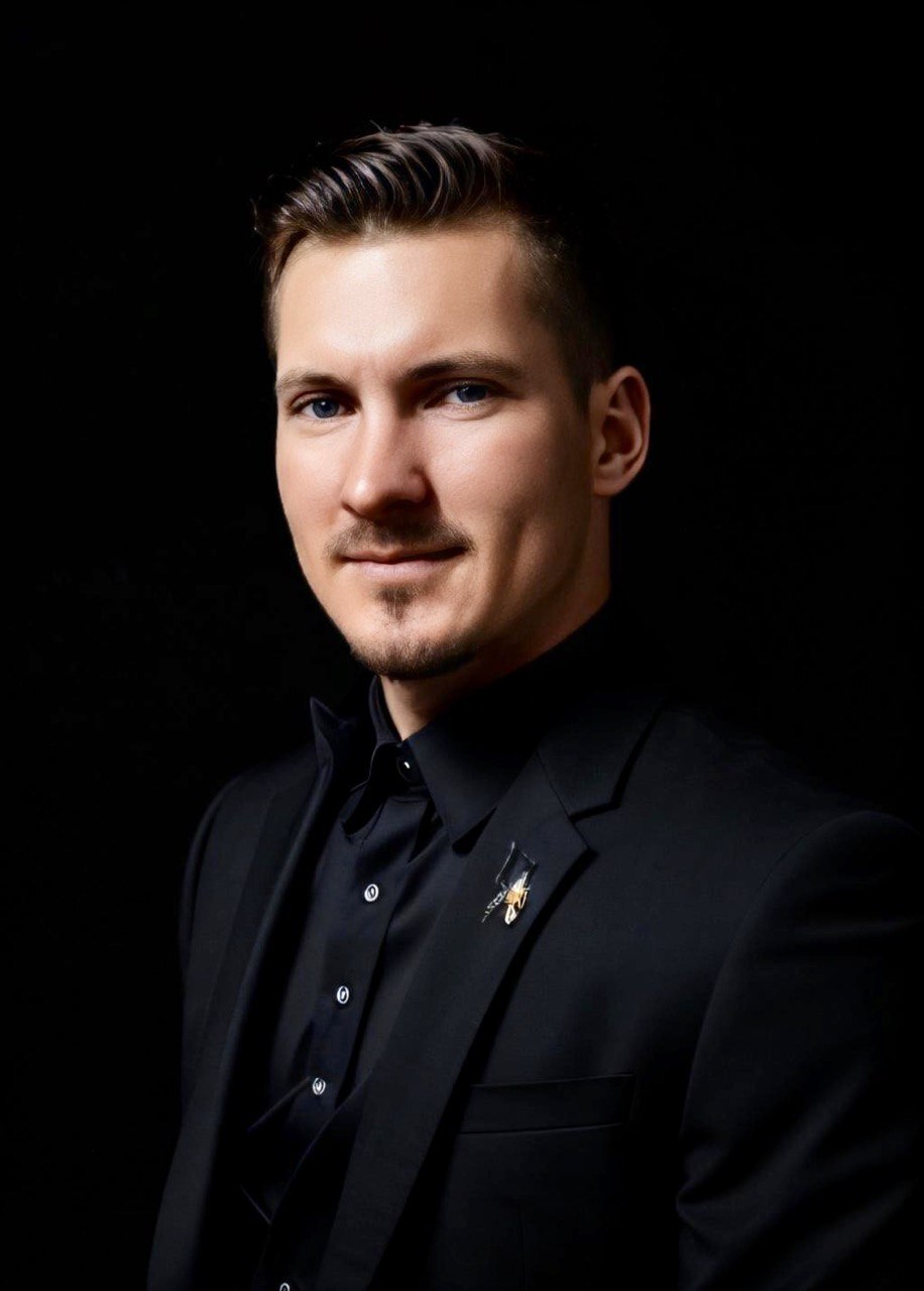 Avatar of Alex S.