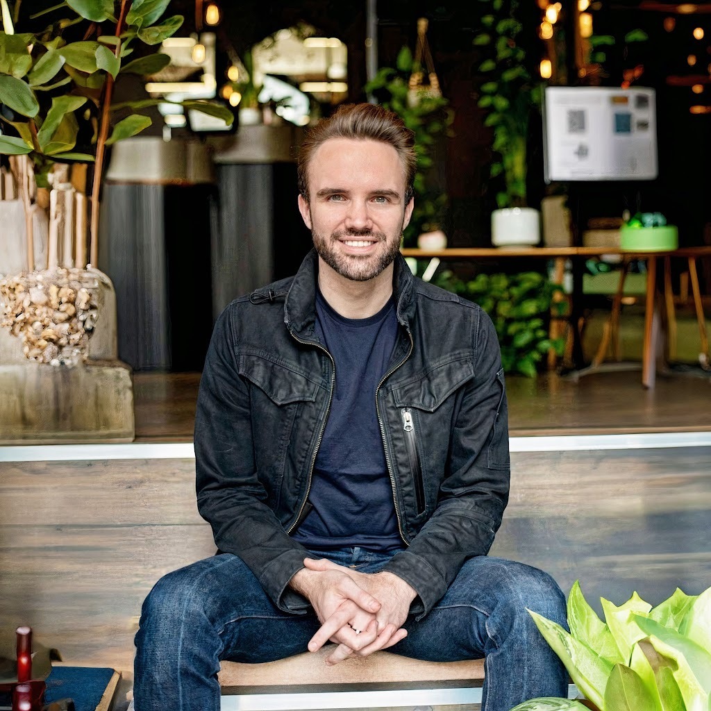 Avatar of Alex F.