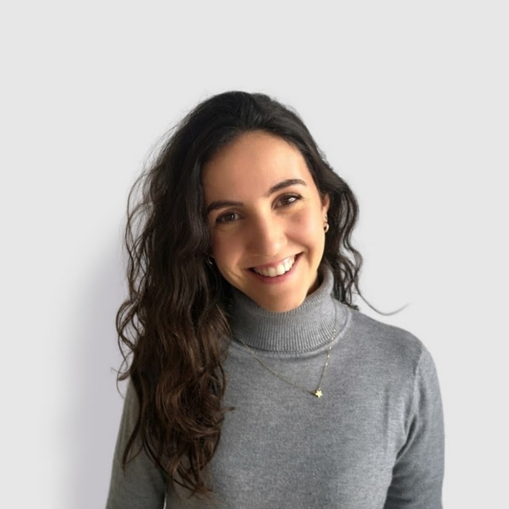 Avatar of Julia E.
