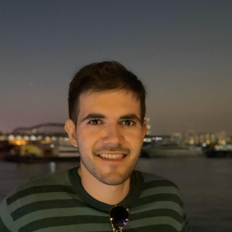 Avatar of Henrique D.