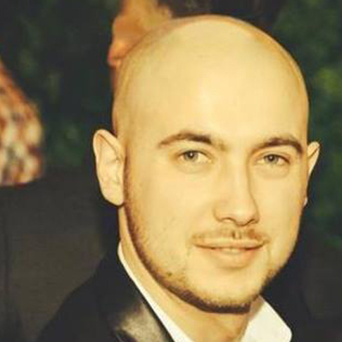 Avatar of Alex Grecu