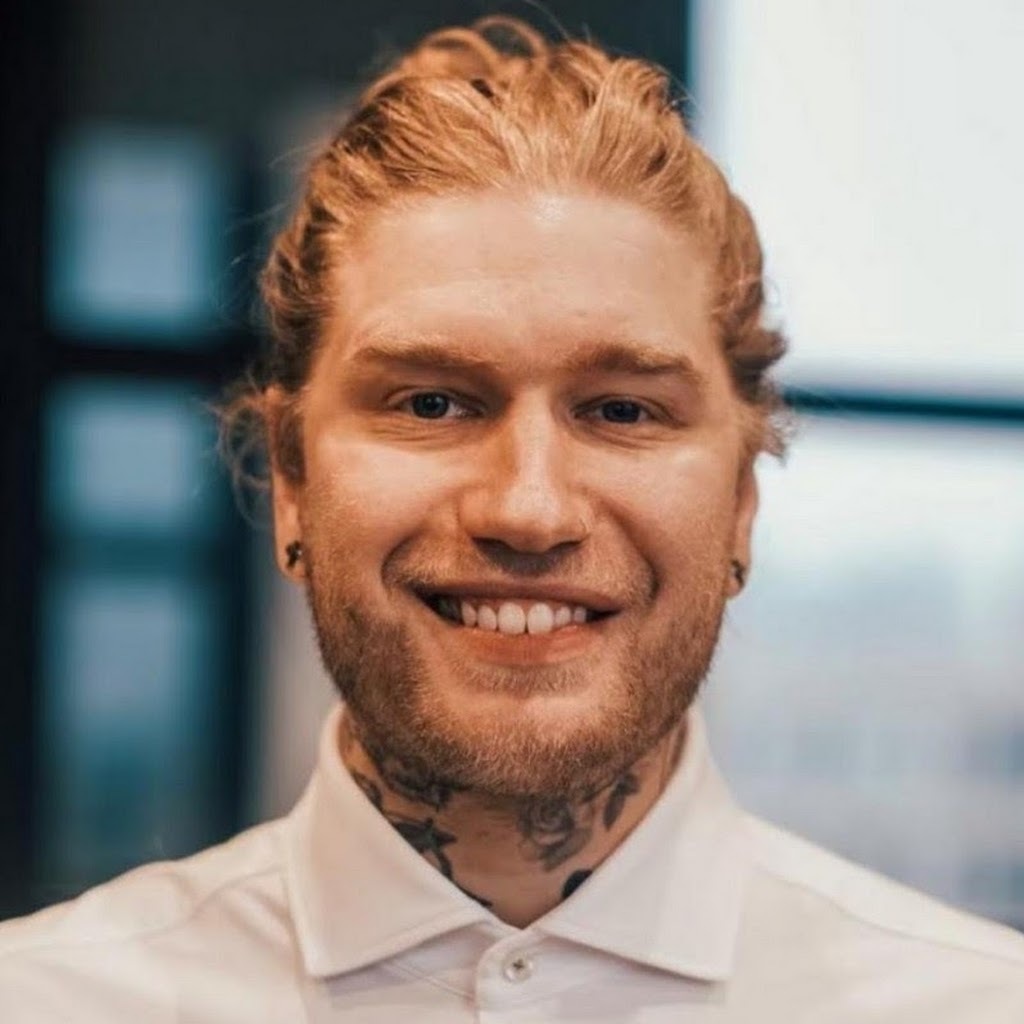 Avatar of Alex Pawlowski