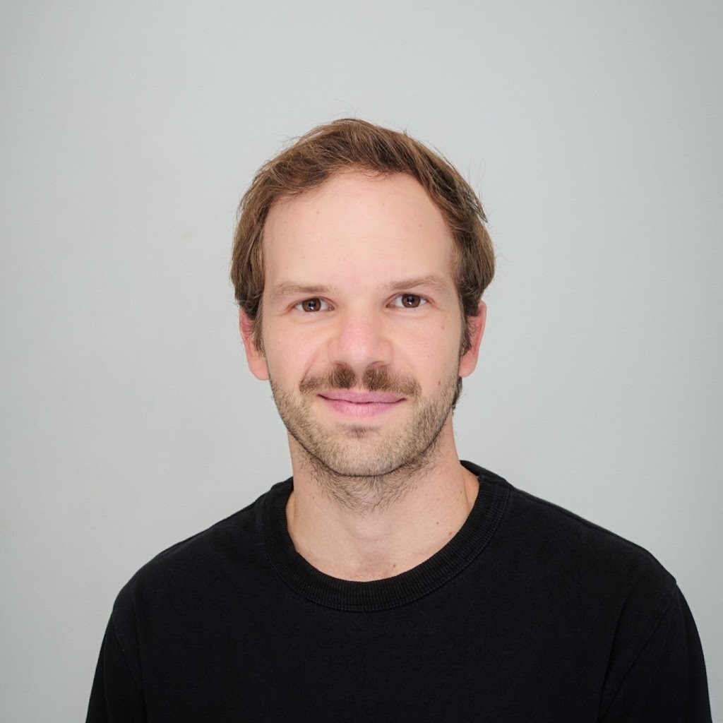 Avatar of Juan R.